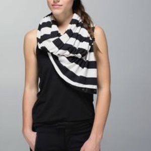 Lululemon vinyasa scarf